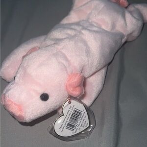 TY beanie baby squealer pig